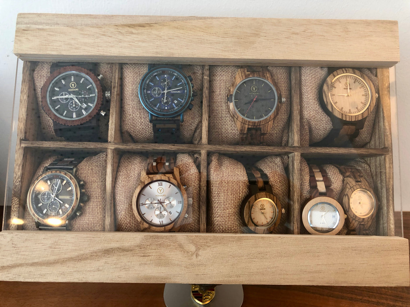 Sammlerbox aus Holz für 8 Uhren